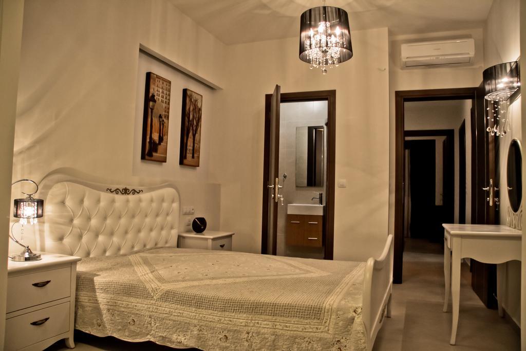 Sea View Beachfront Villa Peri Gouves Esterno foto